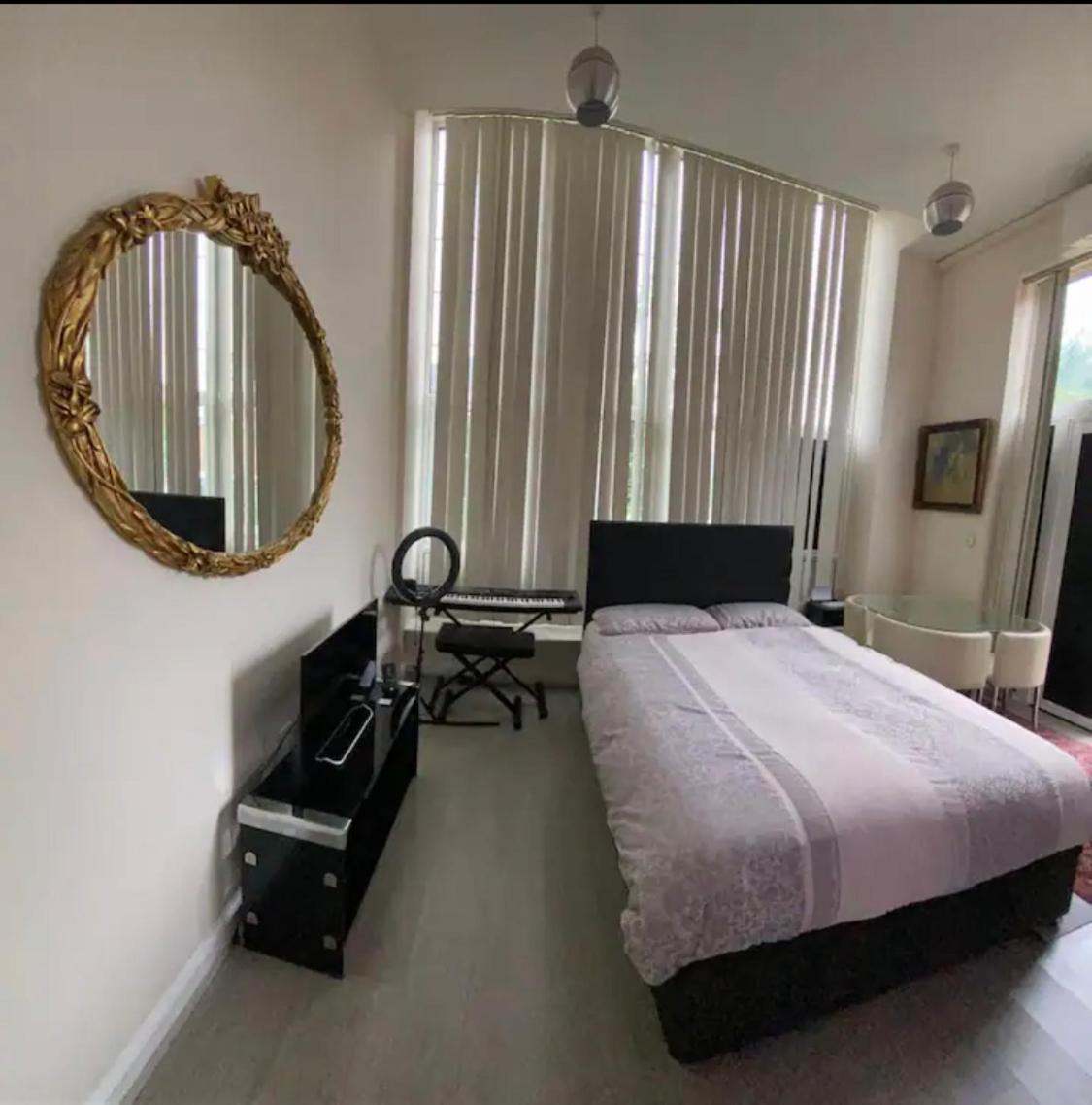 Spacious King Room With Private Entrance - Near Emirates And Camden And King'S Cross - 5 Min To Tube Finchley Dış mekan fotoğraf