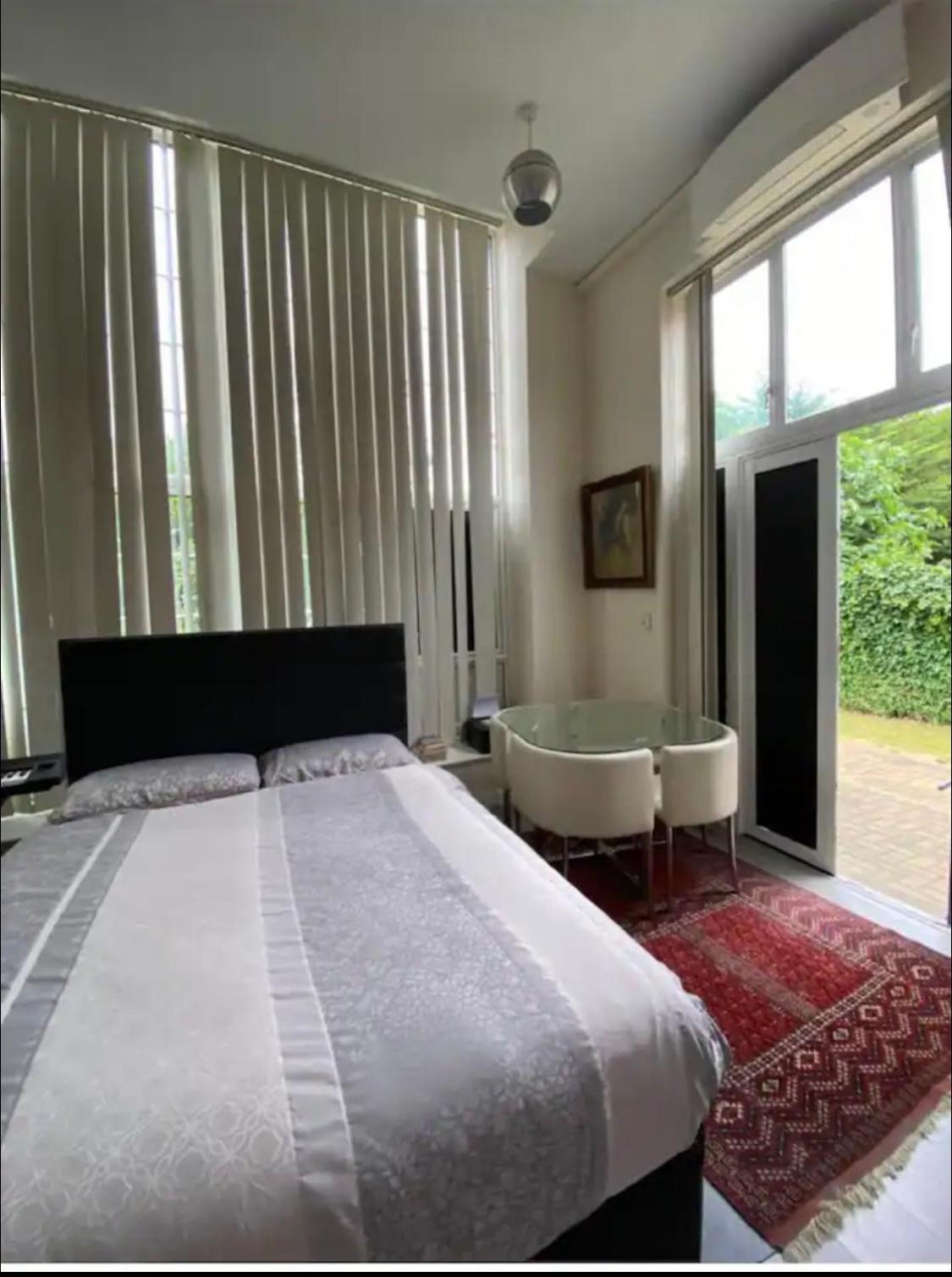Spacious King Room With Private Entrance - Near Emirates And Camden And King'S Cross - 5 Min To Tube Finchley Dış mekan fotoğraf